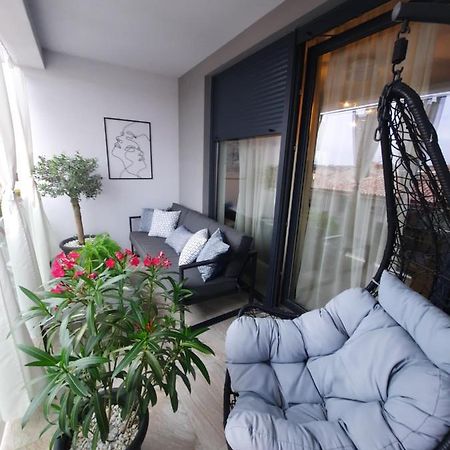 Enjoy Pula - New Apt With Terrace And Free Parking Garage Εξωτερικό φωτογραφία